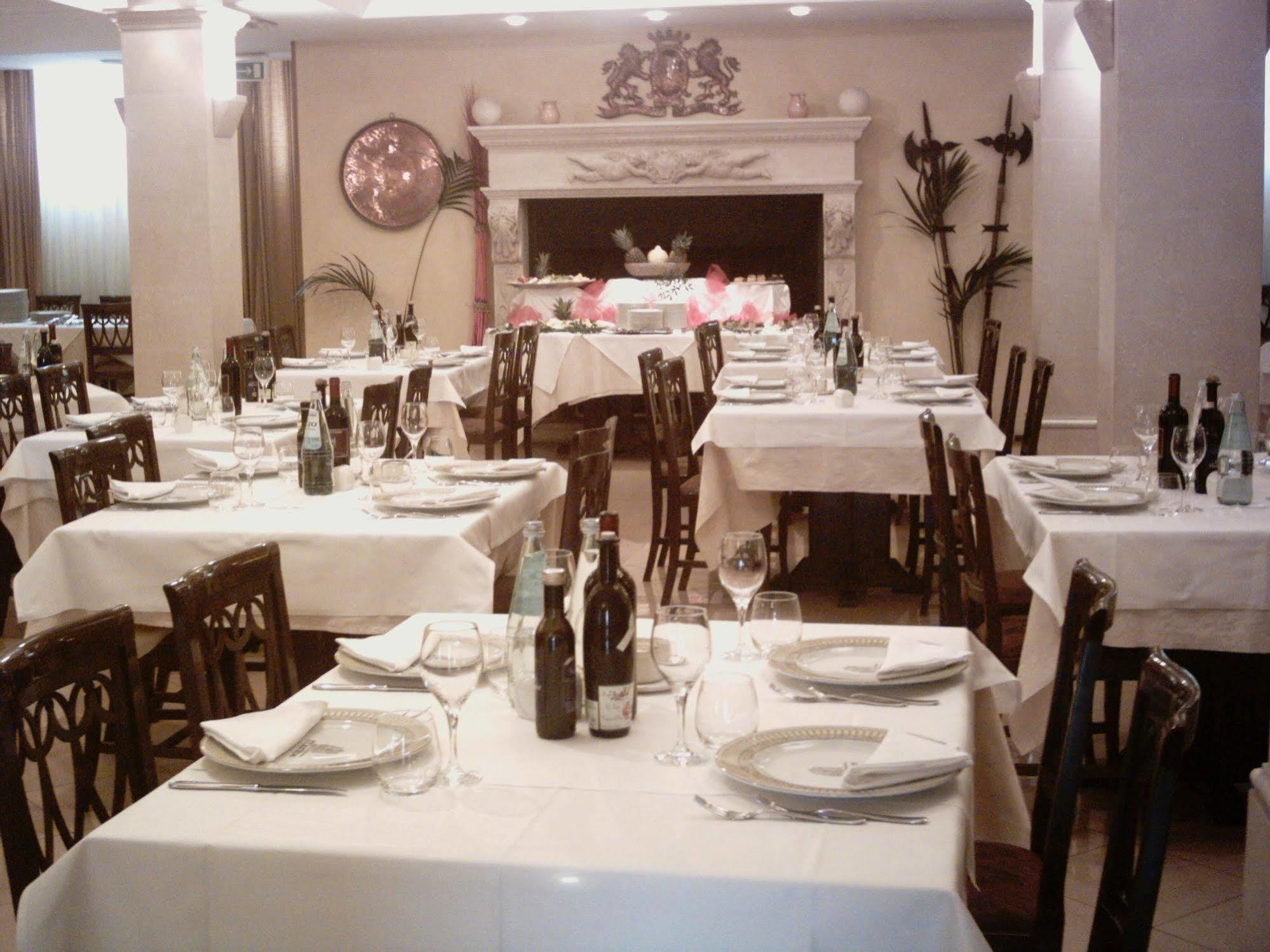 Hotel Michelangelo Sassuolo Esterno foto