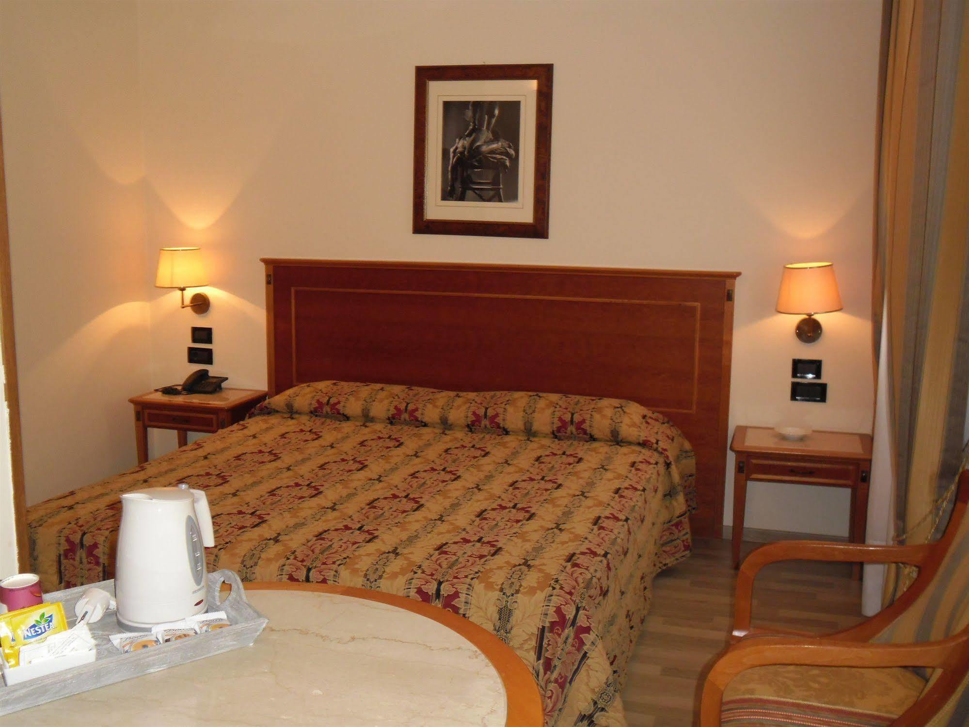 Hotel Michelangelo Sassuolo Esterno foto