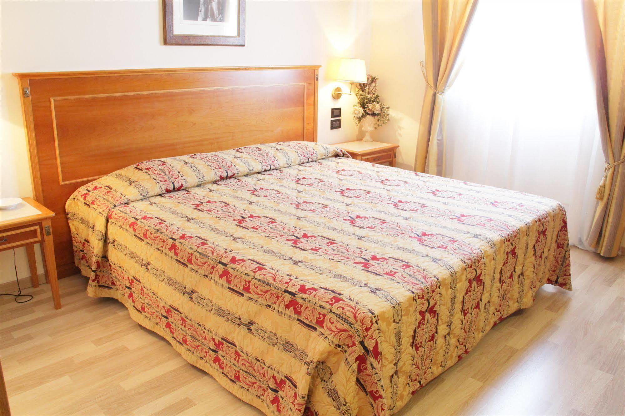 Hotel Michelangelo Sassuolo Esterno foto